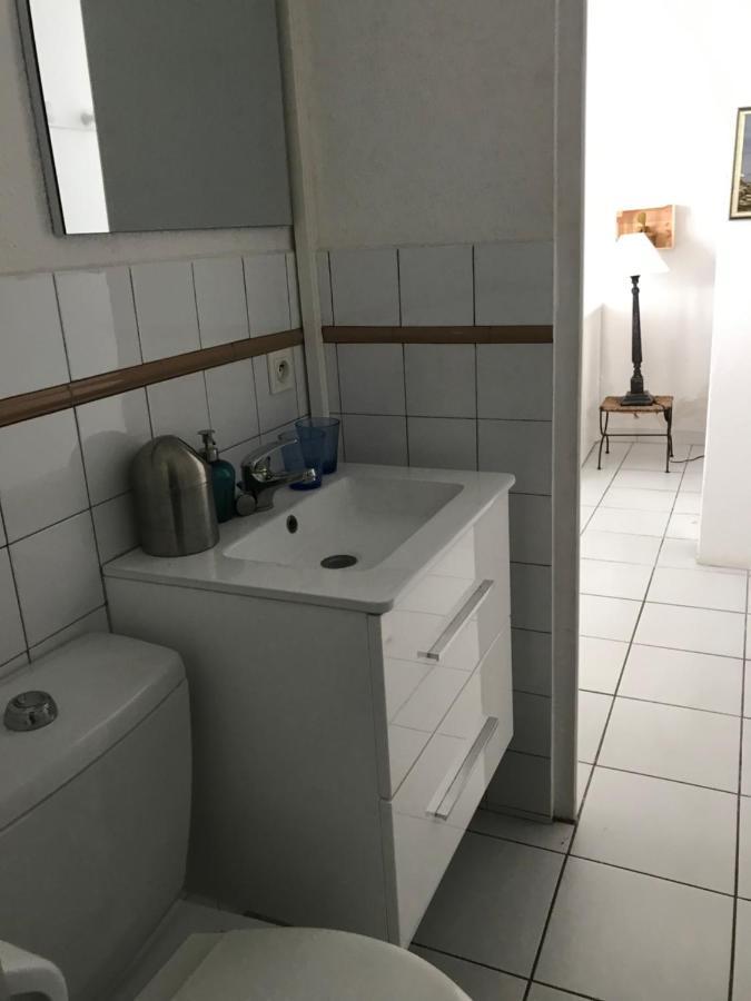 Studio Tout A Pieds Sanary-sur-Mer Bagian luar foto